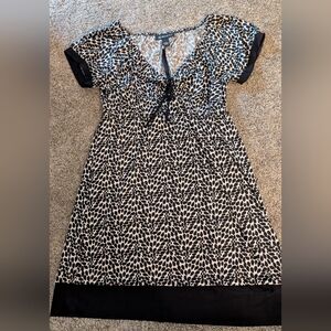 INC International Concepts Black and White Leaf Dress Size Medium NWOT